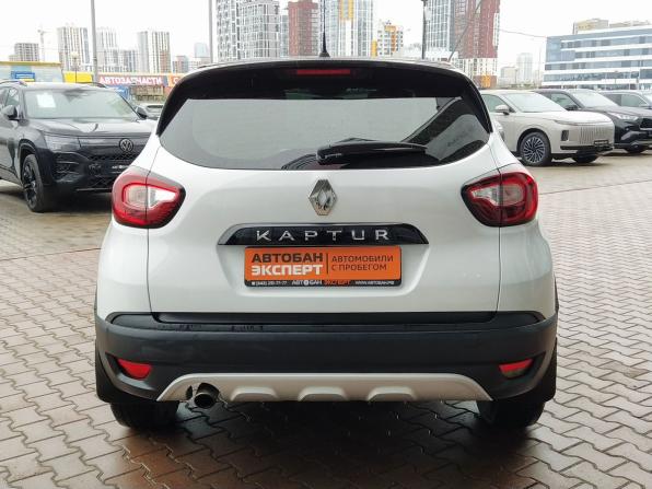 Renault Kaptur I с пробегом 2019 года, цена 1 349 000 рублей, 107148 км, внедорожник, Автокод Объявления