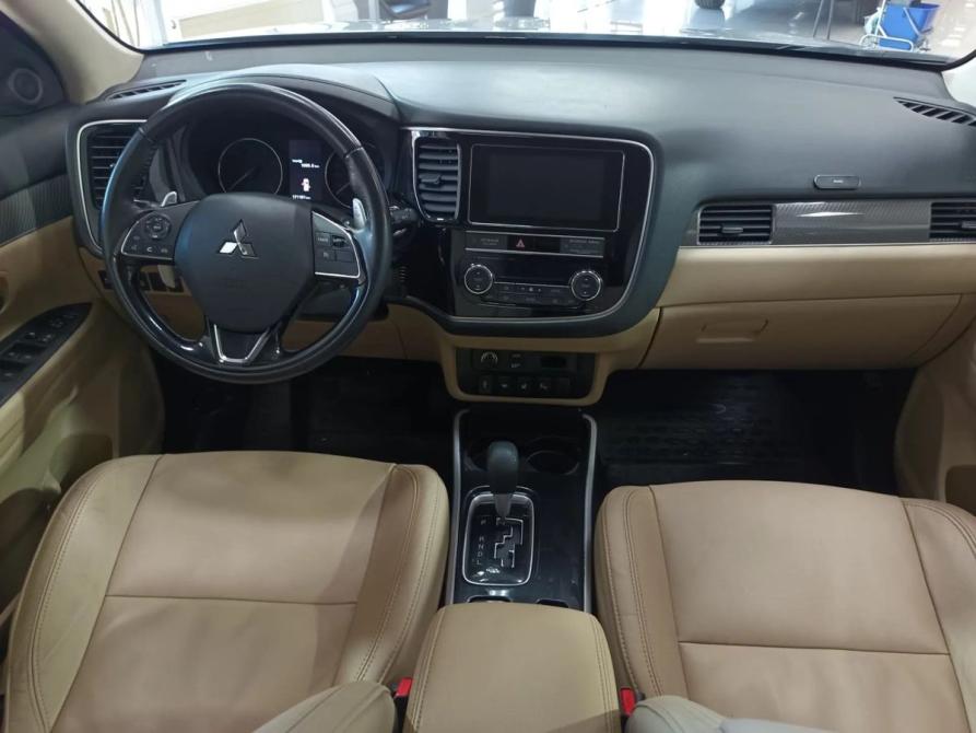 Mitsubishi Outlander III Рестайлинг 3 Москва  - изображение 9