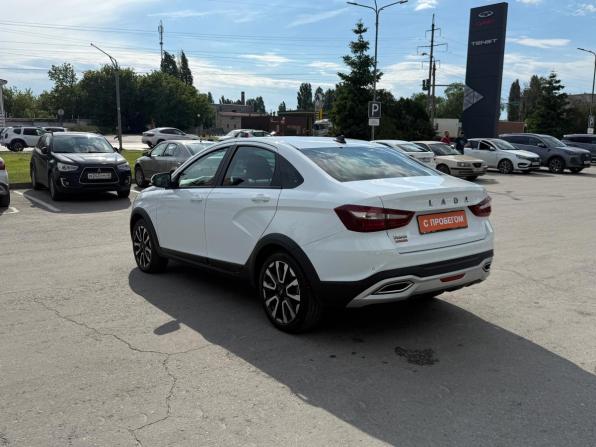 Lada (ВАЗ) Vesta I Рестайлинг (NG) с пробегом 2023 года, цена 1 600 000 рублей, 46201 км, седан, Автокод Объявления