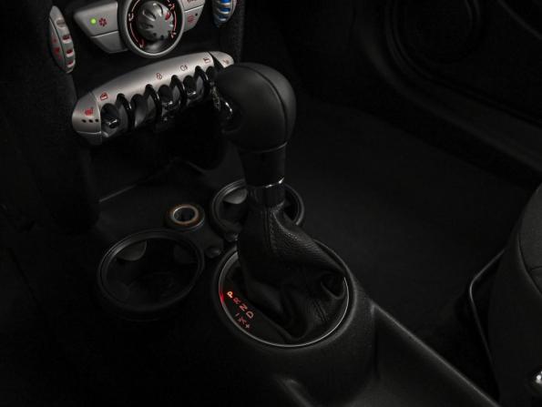 Mini Hatch II (R56) с пробегом 2010 года, цена 819 000 рублей, 299167 км, хэтчбек, Автокод Объявления