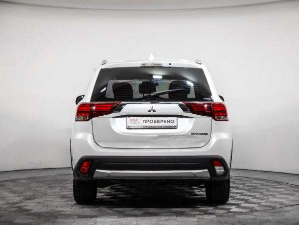 Mitsubishi Outlander III Рестайлинг 2 с пробегом 2016 года, цена 1 399 000 рублей, 250001 км, внедорожник, Автокод Объявления