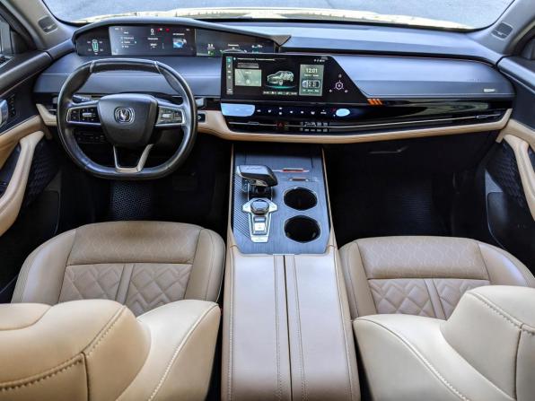 Changan UNI-K с пробегом 2024 года, цена 2 999 500 рублей, 37800 км, внедорожник, Автокод Объявления