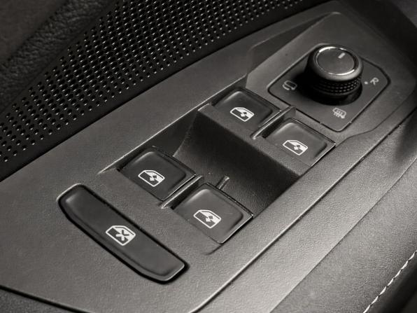 Volkswagen Tiguan III (China Market) с пробегом 2026 года, цена 4 797 000 рублей, 4160 км, внедорожник, Автокод Объявления