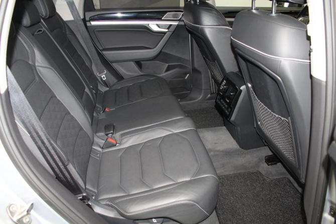 Volkswagen Touareg III с пробегом 2018 года, цена 4 179 000 рублей, 153625 км, внедорожник, Автокод Объявления