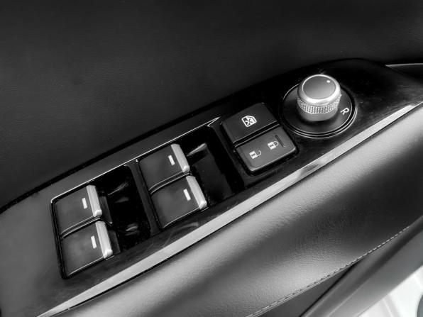 Mazda 6 III (GJ) Рестайлинг 2 с пробегом 2020 года, цена 2 414 000 рублей, 78938 км, седан, Автокод Объявления