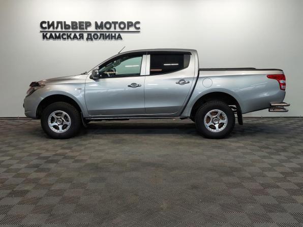 Mitsubishi L200 V с пробегом 2018 года, цена 1 880 000 рублей, 187450 км, пикап, Автокод Объявления