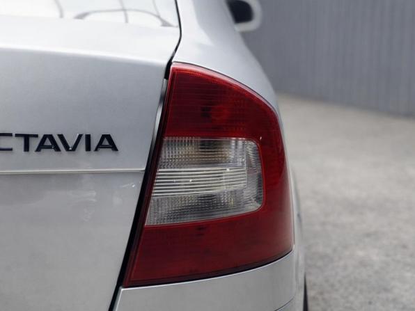 Skoda Octavia II (A5) Рестайлинг с пробегом 2011 года, цена 867 000 рублей, 157148 км, лифтбек, Автокод Объявления