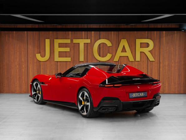 Ferrari 12Cilindri с пробегом 2025 года, цена 74 900 000 рублей, 96 км, кабриолет, Автокод Объявления
