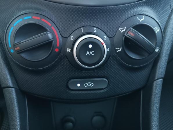 Hyundai Solaris I с пробегом 2012 года, цена 670 000 рублей, 138911 км, седан, Автокод Объявления