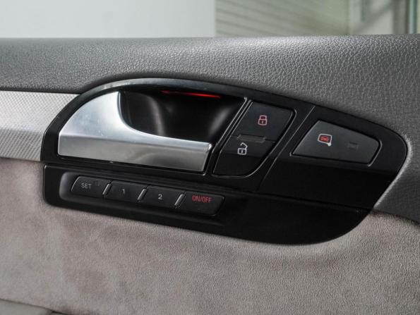 Audi Q7 I (4L) Рестайлинг с пробегом 2009 года, цена 1 447 000 рублей, 294809 км, внедорожник, Автокод Объявления
