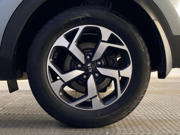 Kia Sportage IV Рестайлинг с пробегом 2019 года, цена 2 420 000 рублей, 124000 км, внедорожник, Автокод Объявления