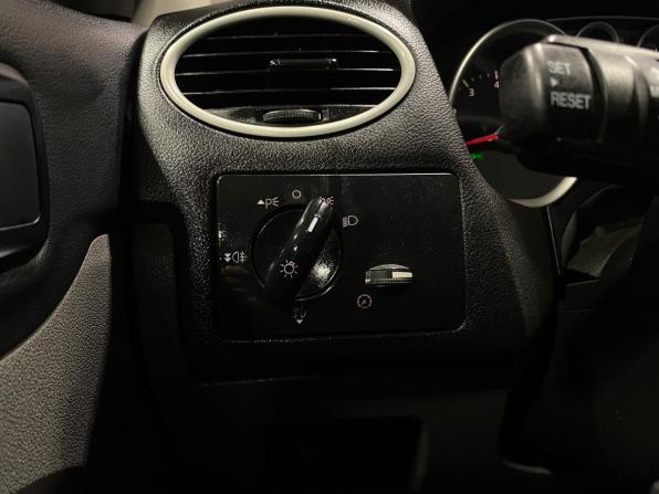 Ford Focus II Рестайлинг с пробегом 2009 года, цена 650 000 рублей, 159608 км, хэтчбек, Автокод Объявления