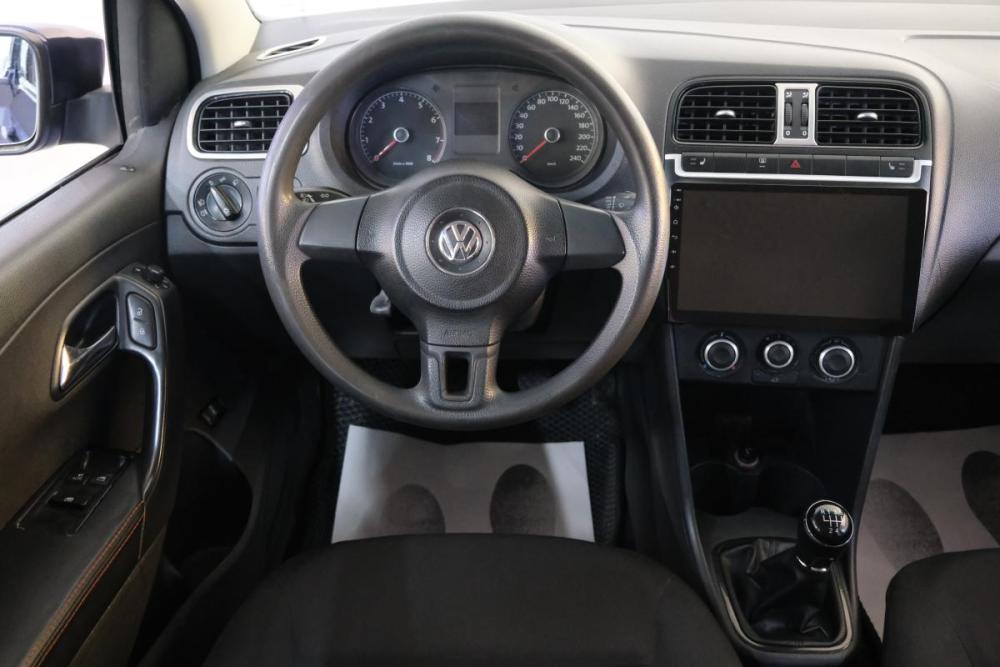 Volkswagen Polo V Омск  - изображение 13