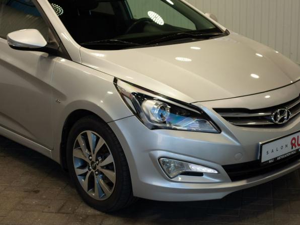 Hyundai Solaris I Рестайлинг с пробегом 2015 года, цена 1 040 000 рублей, 131024 км, седан, Автокод Объявления