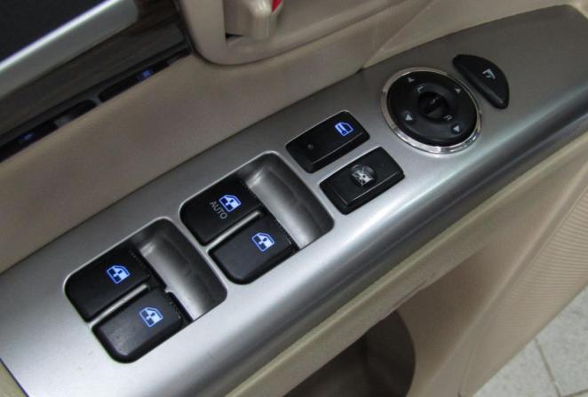 Hyundai Santa Fe II Рестайлинг с пробегом 2012 года, цена 1 640 000 рублей, 159942 км, внедорожник, Автокод Объявления