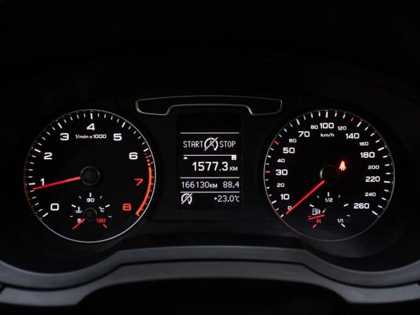 Audi Q3 I (8U) с пробегом 2012 года, цена 1 549 000 рублей, 165000 км, внедорожник, Автокод Объявления
