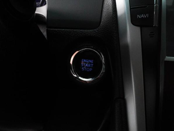 Toyota Camry VII (XV50) Рестайлинг 2 с пробегом 2017 года, цена 2 150 000 рублей, 353587 км, седан, Автокод Объявления