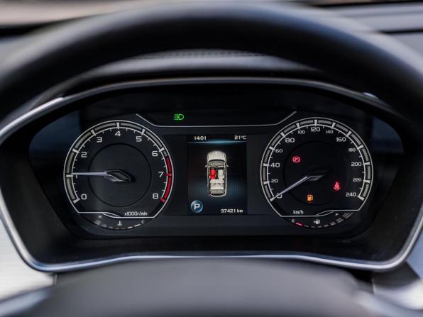 Geely Coolray I с пробегом 2021 года, цена 1 445 000 рублей, 97336 км, внедорожник, Автокод Объявления