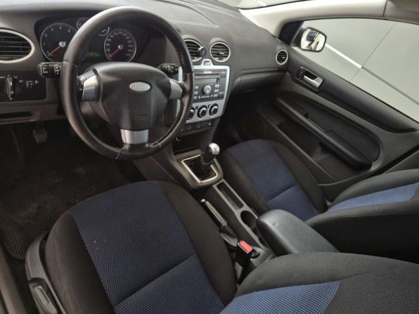 Ford Focus II с пробегом 2005 года, цена 299 000 рублей, 246642 км, седан, Автокод Объявления