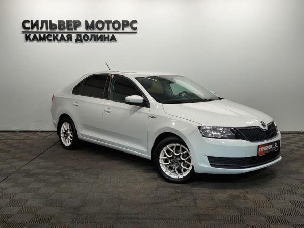 Skoda Rapid I Рестайлинг с пробегом 2019 года, цена 1 180 000 рублей, 136700 км, лифтбек, Автокод Объявления