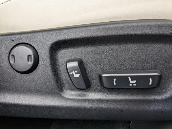 Lexus RX IV Рестайлинг с пробегом 2021 года, цена 4 800 000 рублей, 175434 км, внедорожник, Автокод Объявления