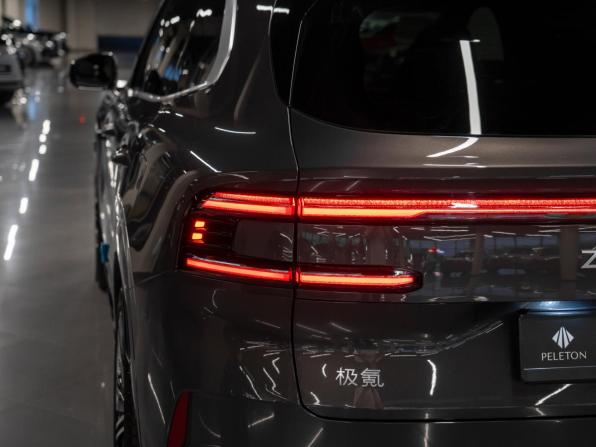 Zeekr 8X с пробегом 2026 года, цена 12 350 000 рублей, 50 км, внедорожник, Автокод Объявления