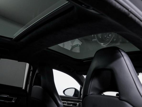 Porsche Panamera II с пробегом 2017 года, цена 7 471 302 рубля, 69653 км, лифтбек, Автокод Объявления