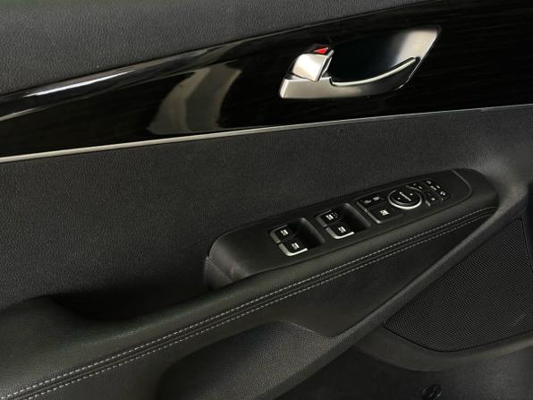 Kia Sorento III Prime Рестайлинг с пробегом 2019 года, цена 2 297 000 рублей, 175000 км, внедорожник, Автокод Объявления