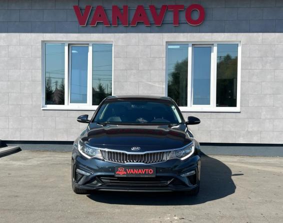 Kia Optima IV Рестайлинг с пробегом 2018 года, цена 2 060 000 рублей, 142890 км, седан, Автокод Объявления
