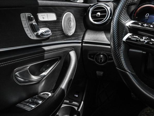 Mercedes-Benz E-Класс V (W213 S213 C238) Рестайлинг с пробегом 2021 года, цена 5 779 000 рублей, 78467 км, седан, Автокод Объявления