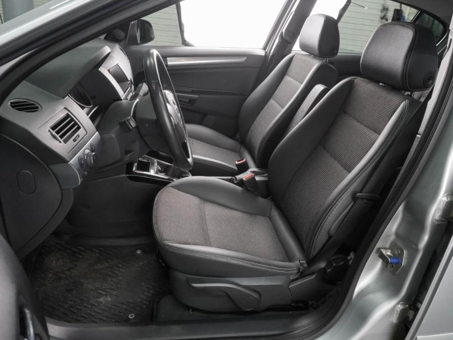 Opel Astra H Рестайлинг Воронеж  - изображение 10