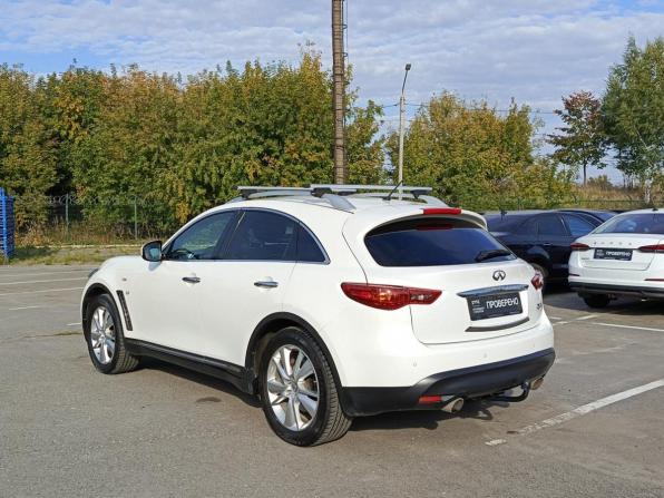 Infiniti QX70 с пробегом 2013 года, цена 1 742 000 рублей, 257710 км, внедорожник, Автокод Объявления