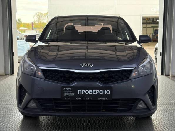Kia Rio IV Рестайлинг с пробегом 2021 года, цена 1 749 000 рублей, 56200 км, седан, Автокод Объявления