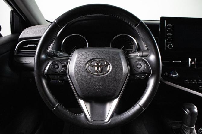 Toyota Camry VIII (XV70) Рестайлинг с пробегом 2021 года, цена 2 899 000 рублей, 51300 км, седан, Автокод Объявления