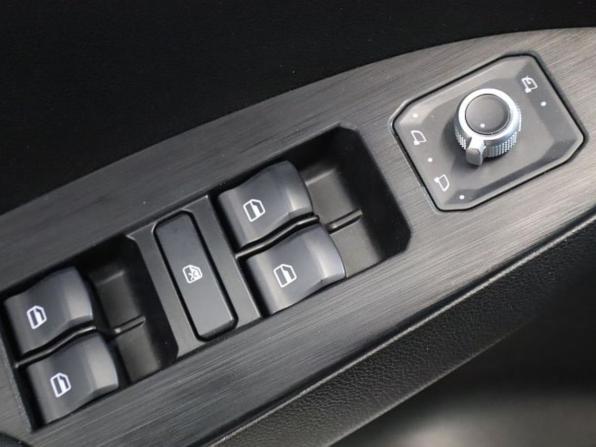 Haval Jolion I Рестайлинг с пробегом 2024 года, цена 2 197 000 рублей, 34700 км, внедорожник, Автокод Объявления