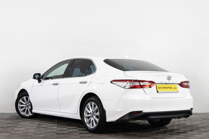 Toyota Camry VIII (XV70) с пробегом 2018 года, цена 2 799 000 рублей, 153158 км, седан, Автокод Объявления