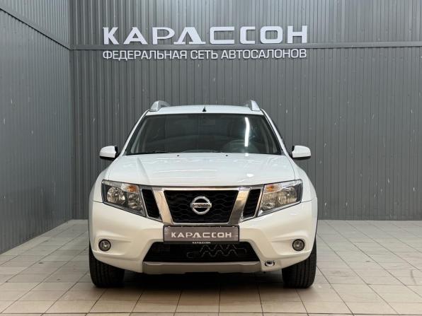Nissan Terrano III (D10) с пробегом 2016 года, цена 1 299 000 рублей, 178350 км, внедорожник, Автокод Объявления