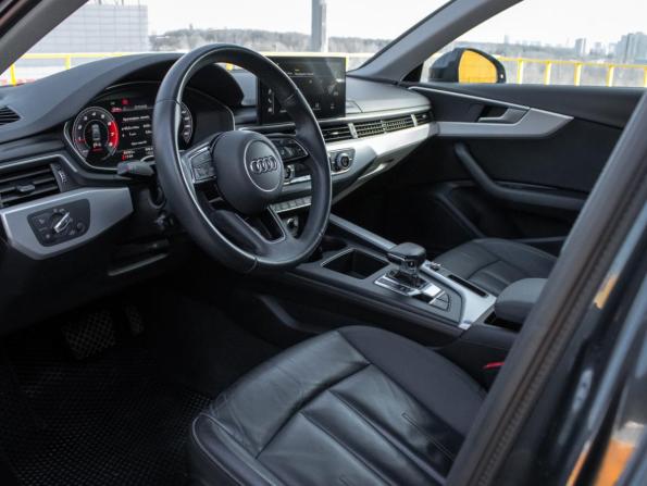 Audi A4 V (B9) Рестайлинг с пробегом 2020 года, цена 2 933 000 рублей, 99000 км, седан, Автокод Объявления
