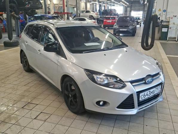 Ford Focus III с пробегом 2012 года, цена 550 000 рублей, 222353 км, универсал, Автокод Объявления