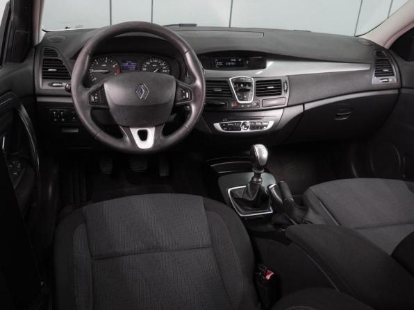 Renault Laguna III с пробегом 2009 года, цена 629 000 рублей, 319071 км, лифтбек, Автокод Объявления