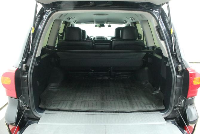 Toyota Land Cruiser 200 Series Рестайлинг 1 с пробегом 2013 года, цена 3 125 000 рублей, 473529 км, внедорожник, Автокод Объявления
