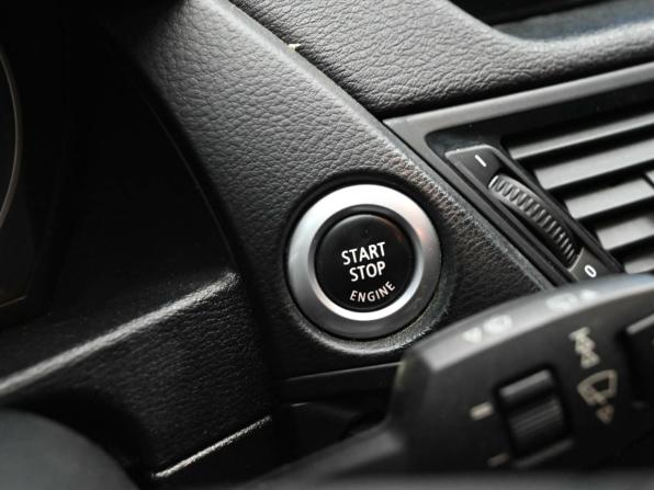 BMW X1 I (E84) Рестайлинг с пробегом 2013 года, цена 1 300 000 рублей, 171609 км, внедорожник, Автокод Объявления