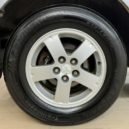 Mitsubishi Outlander II Рестайлинг с пробегом 2009 года, цена 870 000 рублей, 241850 км, внедорожник, Автокод Объявления