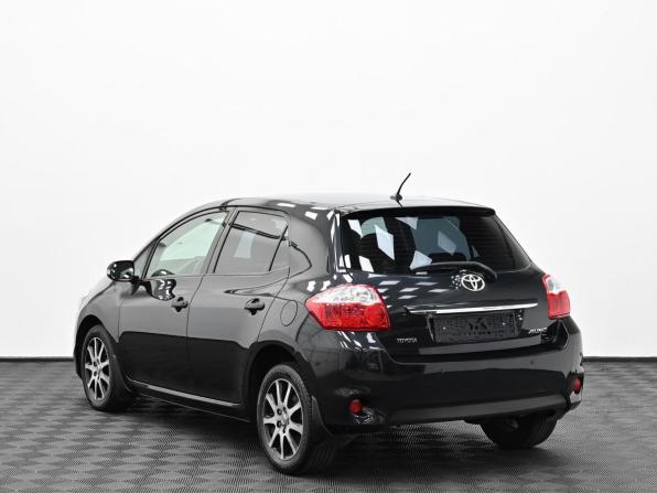 Toyota Auris I Рестайлинг с пробегом 2011 года, цена 949 000 рублей, 109000 км, хэтчбек, Автокод Объявления