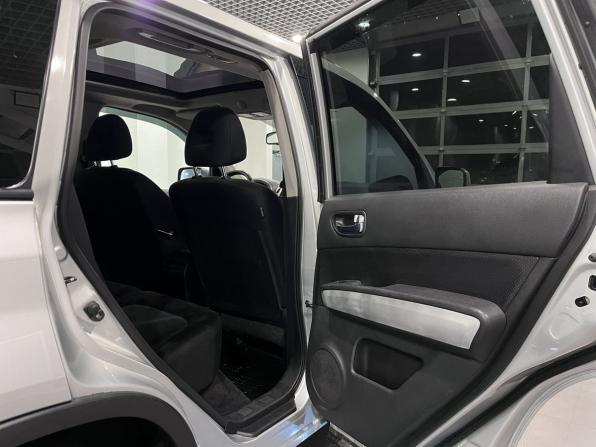 Nissan X-Trail II Рестайлинг с пробегом 2012 года, цена 1 062 000 рублей, 275248 км, внедорожник, Автокод Объявления