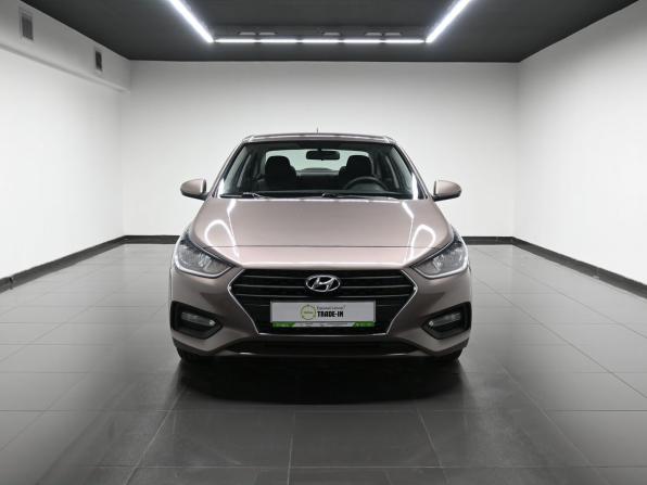 Hyundai Solaris II с пробегом 2018 года, цена 1 195 000 рублей, 149177 км, седан, Автокод Объявления