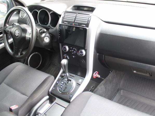 Suzuki Grand Vitara II с пробегом 2006 года, цена 889 000 рублей, 141788 км, внедорожник, Автокод Объявления