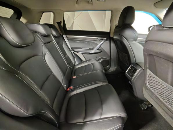 Geely Atlas Pro с пробегом 2022 года, цена 1 793 000 рублей, 43597 км, внедорожник, Автокод Объявления