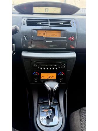 Citroen C4 I с пробегом 2006 года, цена 185 000 рублей, 228636 км, хэтчбек, Автокод Объявления