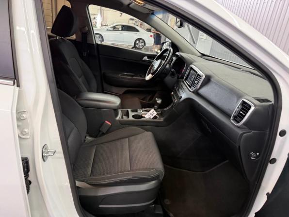 Kia Sportage IV Рестайлинг с пробегом 2019 года, цена 1 997 000 рублей, 171000 км, внедорожник, Автокод Объявления